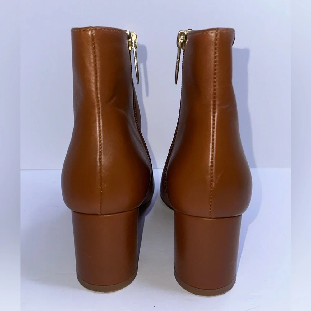 NWOB L’AGENCE Jeanne II Pointed Toe Bootie in Luggage Brown, Size 38.5 - Picture 8 of 14